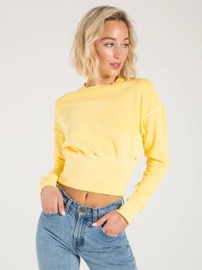 Cropped Yellow Crewneck Sweatshirt